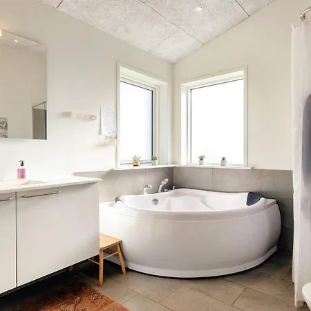 Ferienhaus 8 Person In Lokken-by Traum