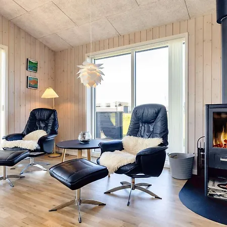 8 Person In Lokken-by Traum Ferienhaus *